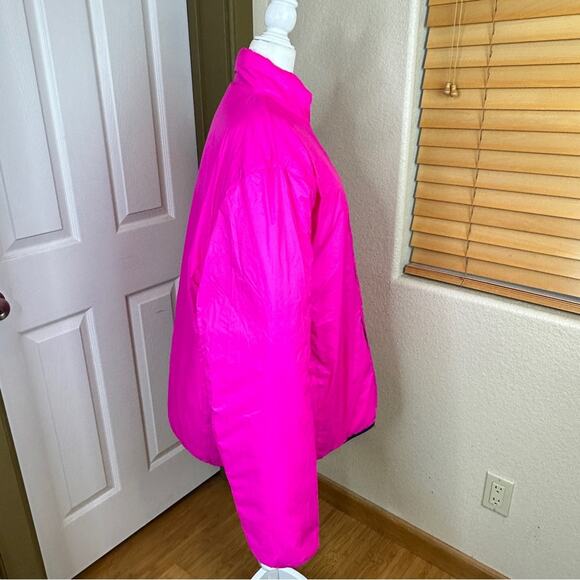 NWOT Disney Parks Alice In Wonderland Flower Reversible Puffer Jacket. - Picture 14 of 16